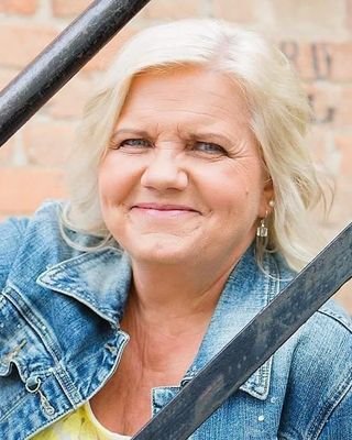 Sherrie Nickel profile image